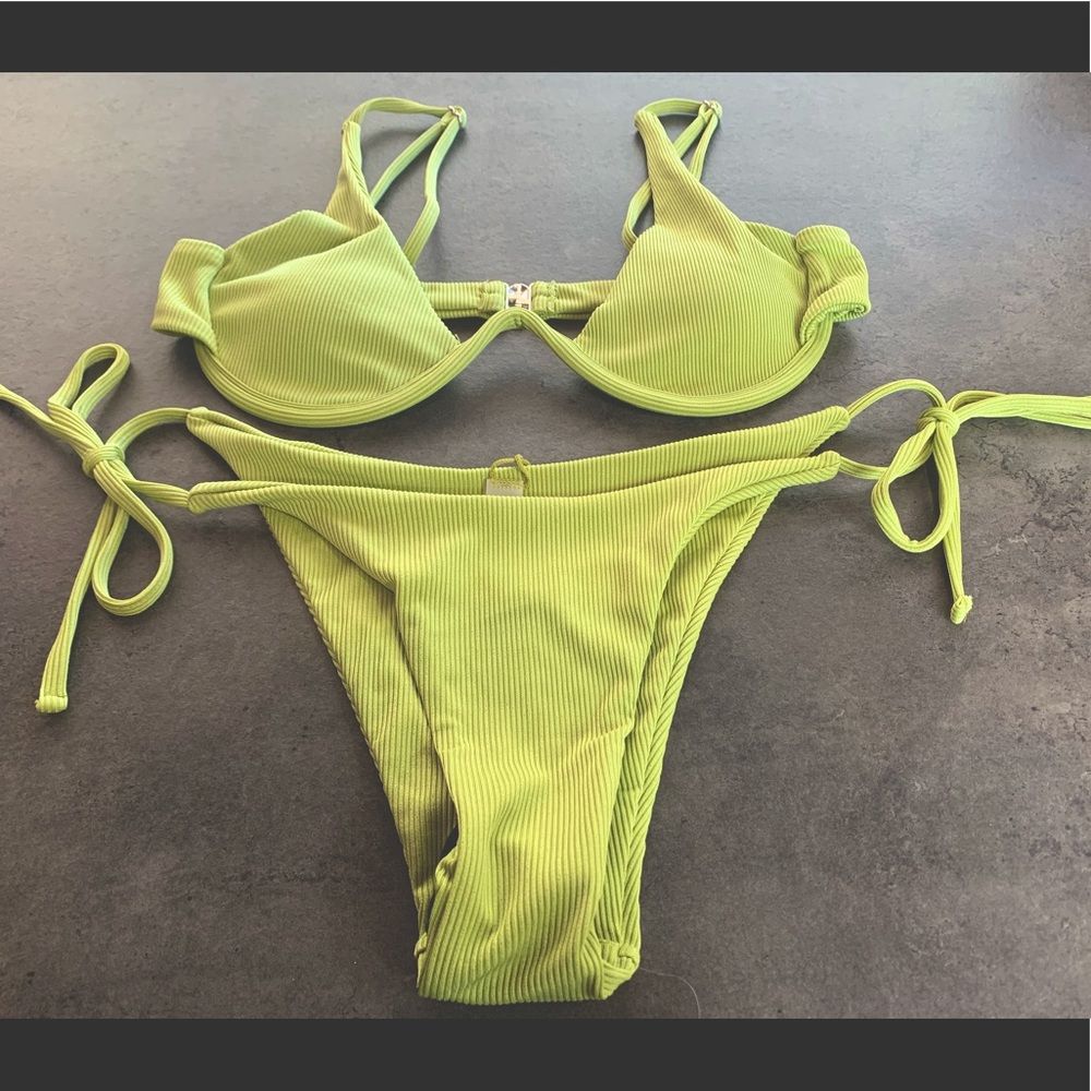 Green Bikini NWT